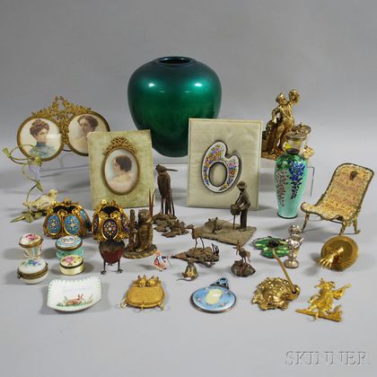 Approximately Thirty Decorative Items