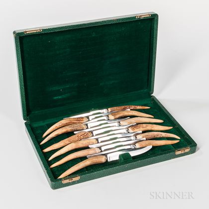 Cased Set of Antler-handled Steak Knives