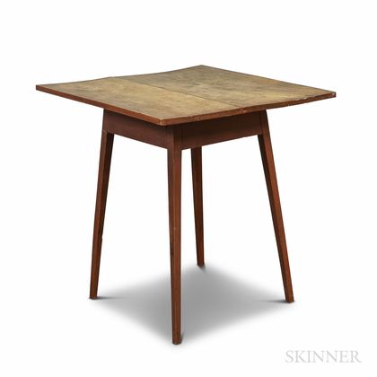 Federal-style Red-stained Maple Splay-leg Table