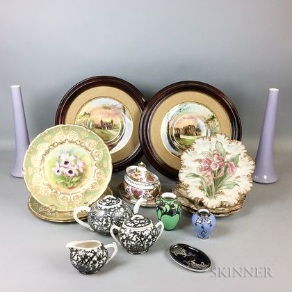 Seventeen Pieces of Ceramic Tableware