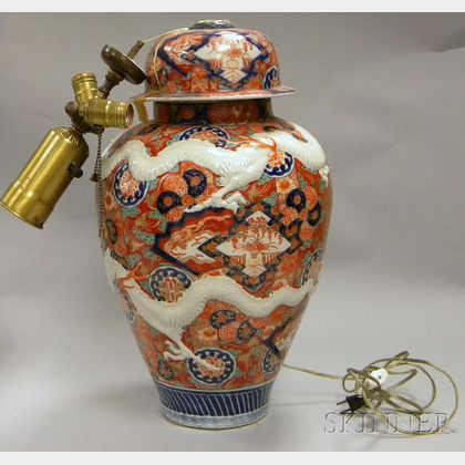 Japanese Imari Porcelain Covered Jar/Table Lamp