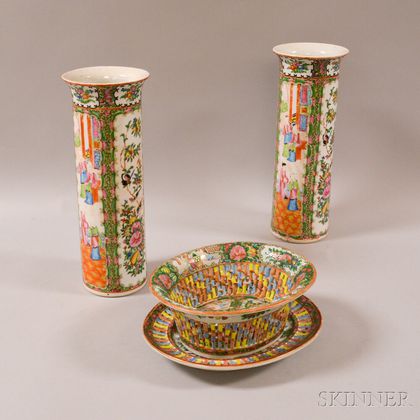 Four Rose Medallion Export Porcelain Items