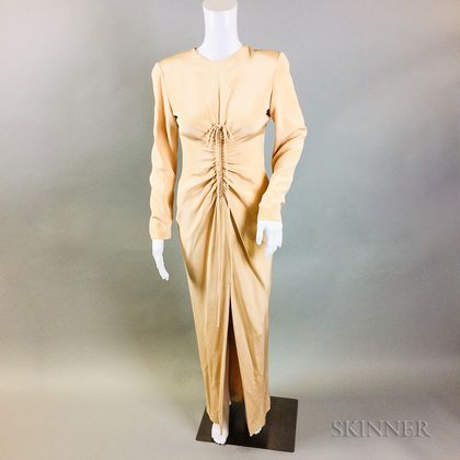 Oscar de la Renta Blush Silk Gown
