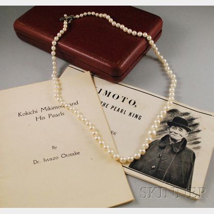 Vintage Mikimoto Cultured Pearl Necklace