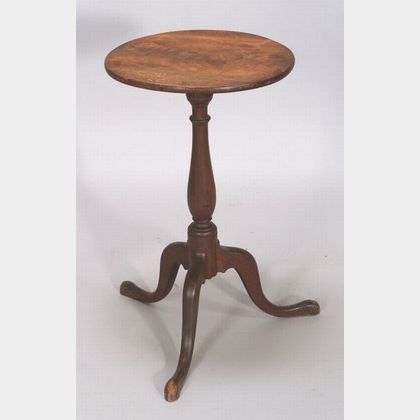 Queen Anne Mahogany Candlestand
