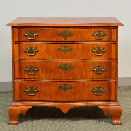 Eldred Wheeler Chippendale-style Tiger Maple Oxbow Chest of Drawers
