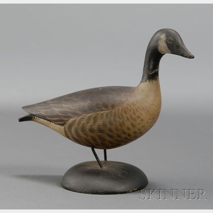 Crowell Miniature Canada Goose Figure