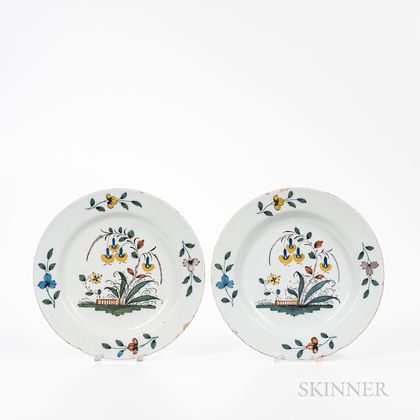 Pair of English Delft Chargers