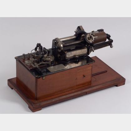 Edison North American Class M Electric Phonograph