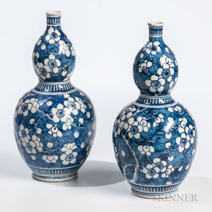 Pair of Porcelain Double-gourd Hawthorne Design Vases