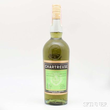 Green Chartreuse, 1 1-pint 7.6oz bottle 