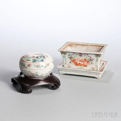 Two Famille Rose Porcelain Items