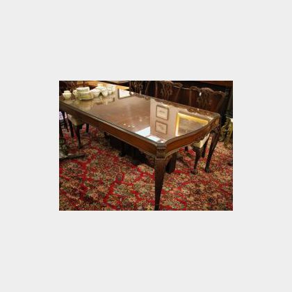 Georgian-style Carved Mahogany Dining Table
