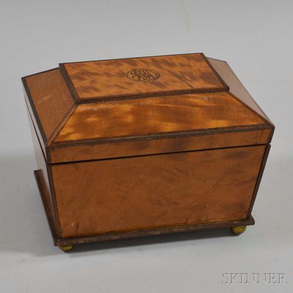 Georgian-style Fruitwood Veneer Casket-form Tea Caddy