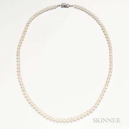 Cultured and Freshwater Pearl Necklace