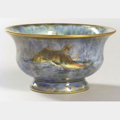 Small Wedgwood Fish Decorated Lustre Ware Porcelain Bowl. 