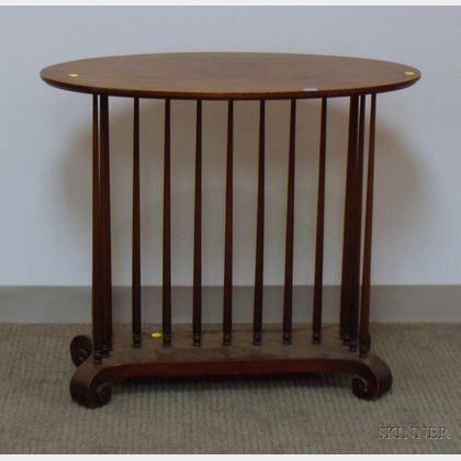 Edwardian Oval Mahogany Spindle-base Occasional Table. 