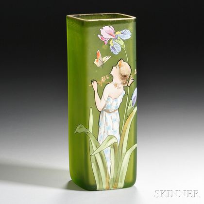 Art Nouveau Decorated Vase 