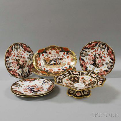 Seven Pieces of Imari Palette Porcelain