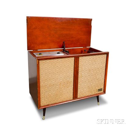 Zenith Extended Console and a Group of Records