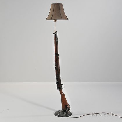 Short Magazine Lee-Enfield Mark III Bolt-action Rifle Converted to Floor Lamp
