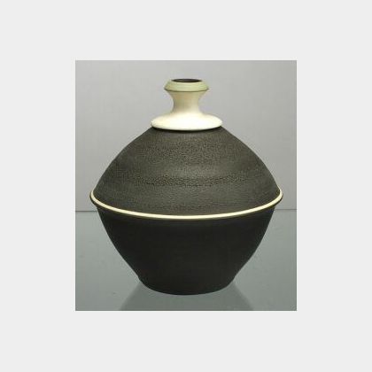 Wedgwood &#34;Frank Brookes&#34; Designed Studio Pottery Vase