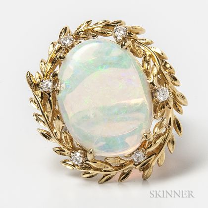 18kt Gold, Opal, and Diamond Ring