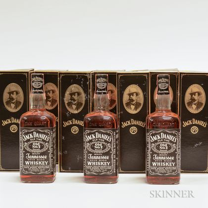 Jack Daniels, 7 quart bottles (oc) 