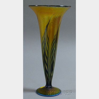 Lundberg Studios Iridescent Moire Fern Pattern Art Glass Trumpet Vase