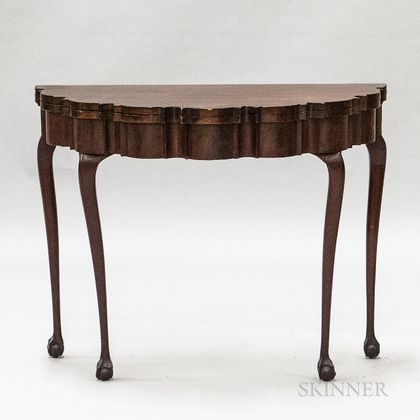 Chippendale-style Mahogany Veneer Card Table