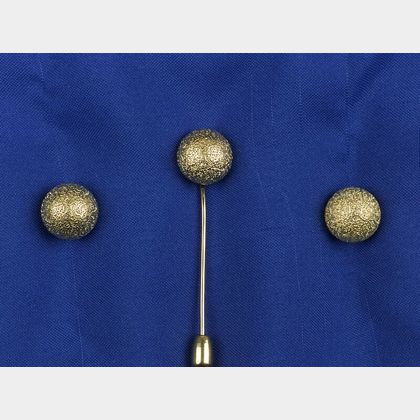 18kt Gold Stud Earrings and Stickpin