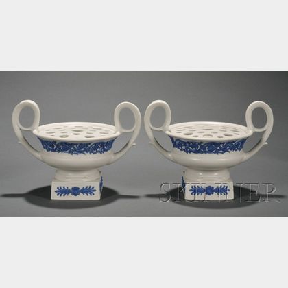 Pair of Wedgwood White Smear Glazed Stoneware Crater Urns and Covers