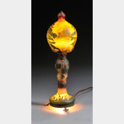 Cameo Glass Boudoir Lamp