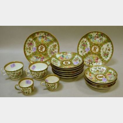 Fifteen-Piece Chinese Export Porcelain Rose Mandarin Pattern Partial Service