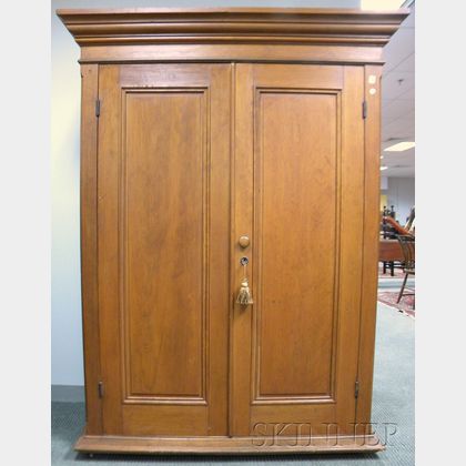 Continental Pine Two-door Wardrobe Cabinet