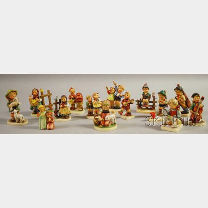Fourteen Hummel/Goebels Porcelain Figures