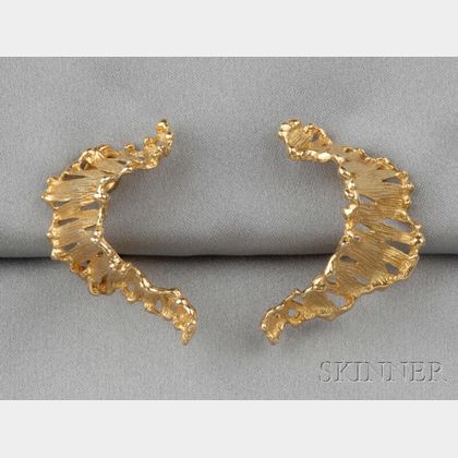 Artist-designed 18kt Gold Earclips, Sven Boltenstern