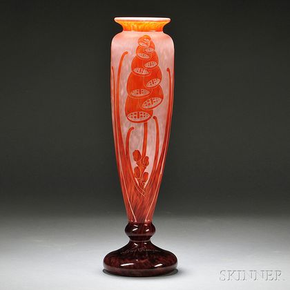 Le Verre Francais Cameo Glass Vase 