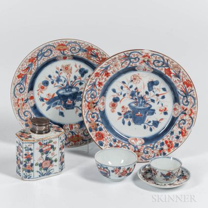 Six Imari Palette Export Porcelain Table Items