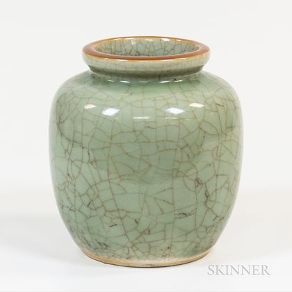 Crackled Celadon-glazed Jar