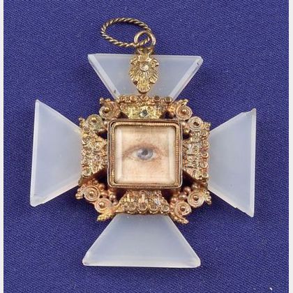 Antique 14kt Gold and Chalcedony Lover's Eye Pendant Locket