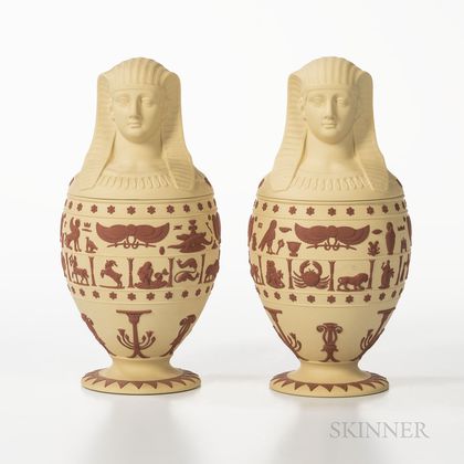 Pair of Modern Wedgwood Solid Primrose Jasper Canopic Jars and Covers
