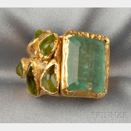 24kt and 18kt Gold, Emerald, and Peridot Ring, Janiye