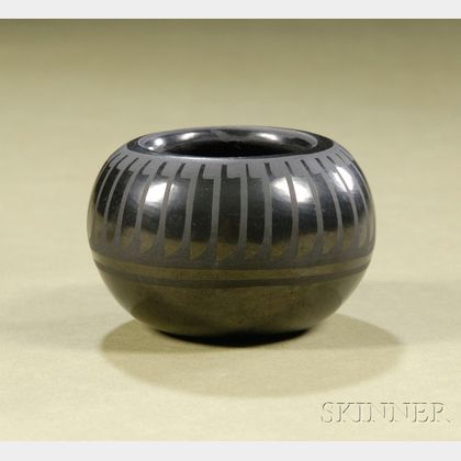 Southwest Black-on-Black Pottery Bowl