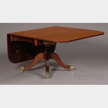 Federal Mahogany Carved Dining Table