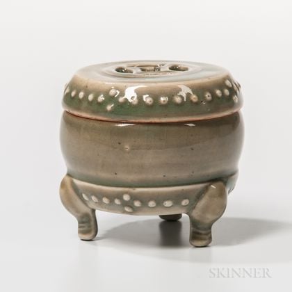 Small Celadon-glazed Drum-shape Box and Cover