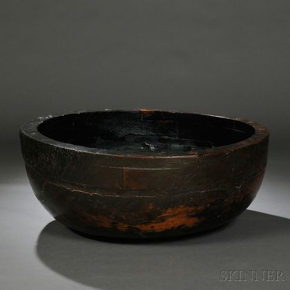 Large Lacquer-maker's Bowl