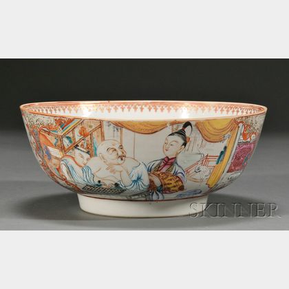 Chinese Export Famille Rose Porcelain Fruit Bowl