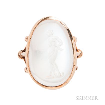 14kt Gold and Moonstone Intaglio Ring