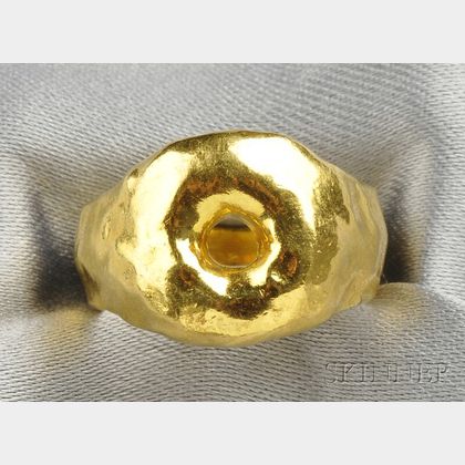 22kt Gold Ring, Jean Mahie